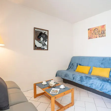 Holiday Home Arena.3